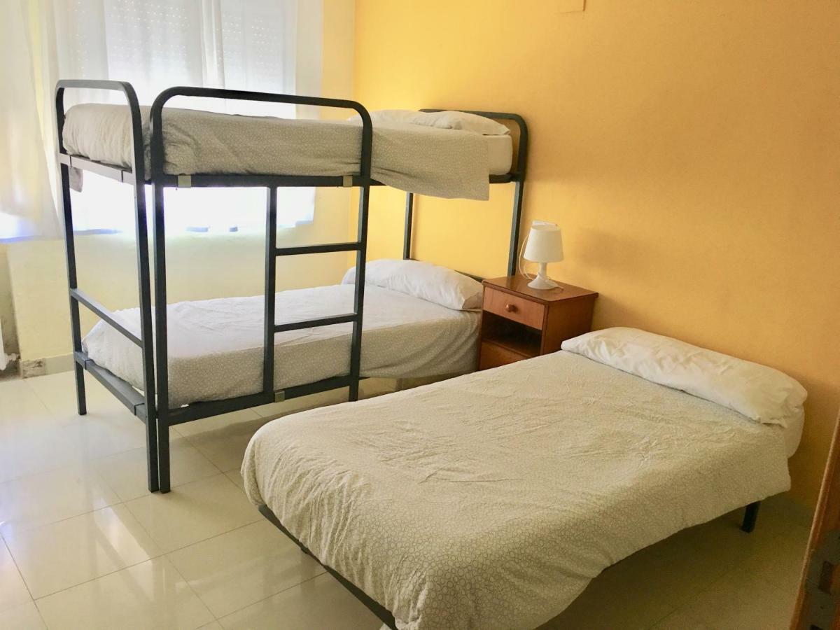 פו דה ליאנס Llanes International Hostel מראה חיצוני תמונה